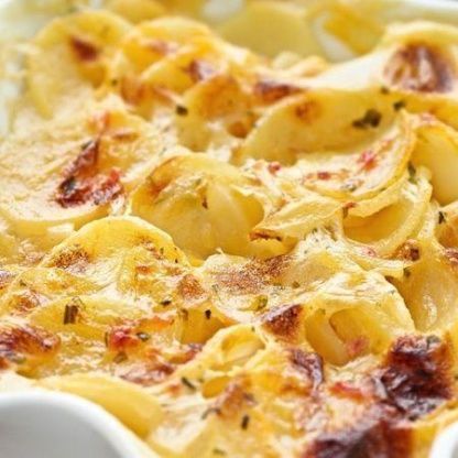 Make and share this Campbell's Scalloped Potatoes recipe from Genius Kitchen. Scalloped Potatoes With Cream, Easy Cheesy Scalloped Potatoes, Cheesy Potato Bake, Campbells Soup Recipes, Scalloped Potatoes Easy, Campbells Recipes, Scalloped Potatoes Recipe, Scalloped Potatoes And Ham, Hot Potato