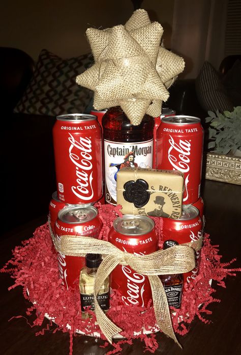 Captain Morgan Gift, Liquor Basket, 18th Birthday Present Ideas, Birthday Captain, Coke Cake, Captain Morgan, Coke Cans, Basket Ideas, 18th Birthday