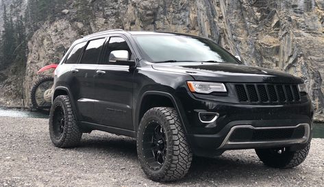 Hi guys, I'm looking to modify this setup... 33x11.50.20 Nitto Ridge Grapplers 20x9 Ultra 203 Hunters -12 offset 2.5" Rocky Road Outfitters Lift and Leveling Kit ...to fit my 2016 Overland with Quadra-Lift. The above setup has a lift kit, can my Quadra-Lift stand in for that instead? I'd... Grand Cherokee Lifted, Jeep Upgrades, Jeep Grand Cherokee Accessories, Jeep Trackhawk, Jeep Wj, Nitto Ridge Grappler, Jeep Wheels, Jeep Grand Cherokee Srt, Jeepers Creepers