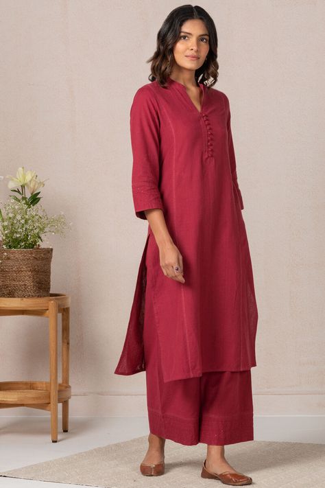 Plain Material Kurti Designs, Plain Linen Kurta Designs For Women, Panel Kurta For Women, Kurti Coord Sets For Women, Plain Kurtis Design, Linen Salwar Suit Designs, Plain Kurta Sets For Women, Plain Cotton Suit Designs Latest, Plain Coord Sets For Women