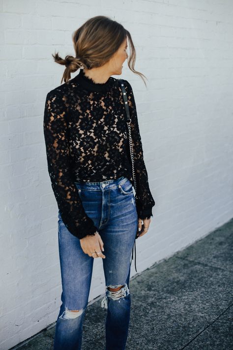 Lace Blouse Outfit, Black Lace Top Outfit, Lace Shirt Outfit, Black Lace Shirt, Black Lace Top, Denim And Lace, Black Lace Tops, Outfits Casuales, Cute Casual Outfits