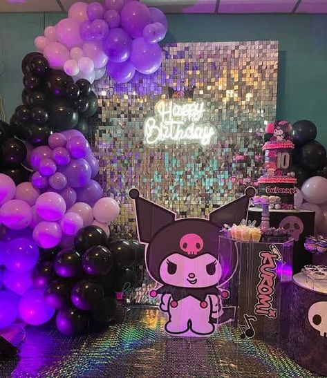 Kuromi Dessert Table, Kuromi Backdrop Birthday, Kuromi Quinceañera, Kuromi Bday Party, Kuromi Birthday Ideas, Kuromi Decorations Birthday, Kuromi Themed Birthday Party, Kuromi Birthday Theme, Kuromi Birthday Party Decorations