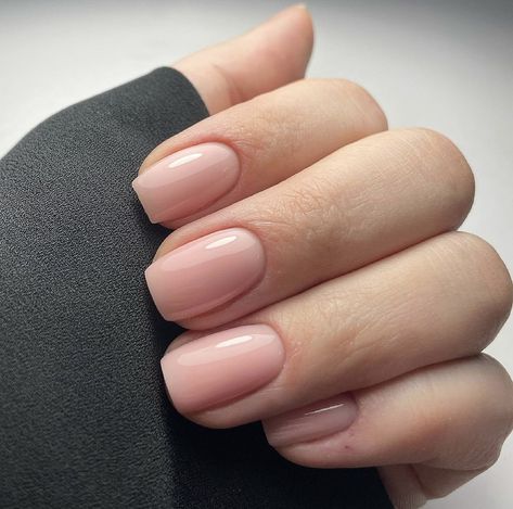 TGB Academy on Instagram: “How dreamy is this BIAB application by @glamire_gent with BIAB 18 😍 Absolutely perfect! ✨ Learn how to use the must-have product that nail…” Press On Nails Square, Square Press On Nails, Wide Nails, Acrylic Nails At Home, Short Fake Nails, Nails Nude, Press On Nails Short, Short Square Nails, Acrylic Press On Nails