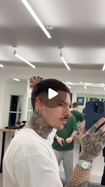 Samuel A Bentham 🇬🇧 on Instagram Short Burst Fade, Young Mens Hairstyles, Buzz Cut Styles, Burst Fade Mohawk, Buzz Haircut, Men Fade Haircut Short, Buzz Cut Hairstyles, Burst Fade, Drop Fade