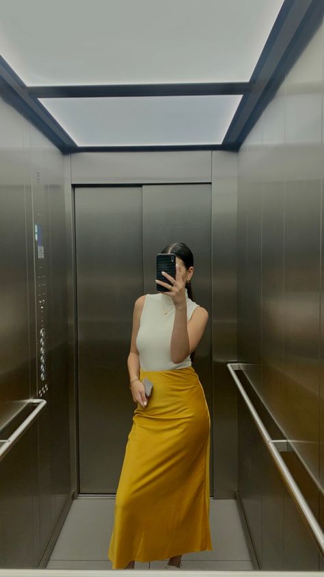 Yellow Silk Skirt Outfit, Yellow Skirt Outfit Aesthetic, Yellow Midi Skirt Outfit, Satin Midi Skirt Outfits, Yellow Skirt Outfit, Yellow Skirt Outfits, Silk Skirt Outfit, Yellow Midi Skirt, Satin Maxi Skirt