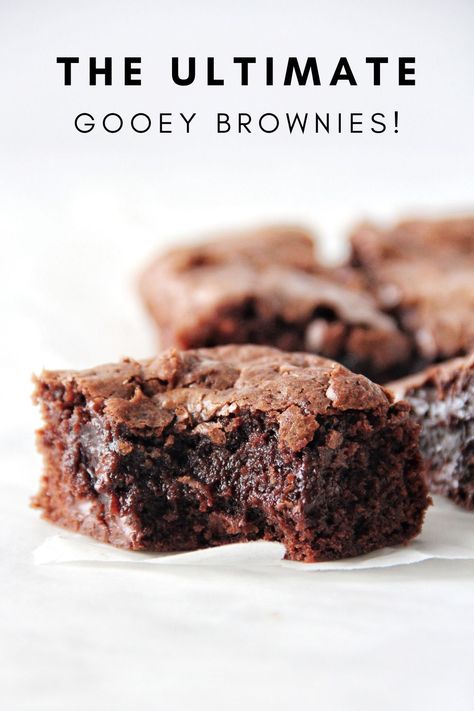 Fudgy Gooey Brownies, Chewy Gooey Brownies, Gooey Fudge Brownie Recipe, Thick Gooey Brownies, Soft Gooey Brownies, Best Easy Brownie Recipe, Homemade Gooey Brownies, Gheridelli Brownie Recipe, Best Gooey Brownie Recipe