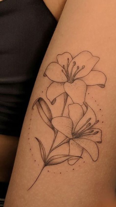 Flores Tattoo Mujer, Tattoos Ideas, Tattoos With Meaning, Leg Tattoos, Leaf Tattoos, Maple Leaf Tattoo, Flower Tattoo, Tatting, Tattoo Ideas