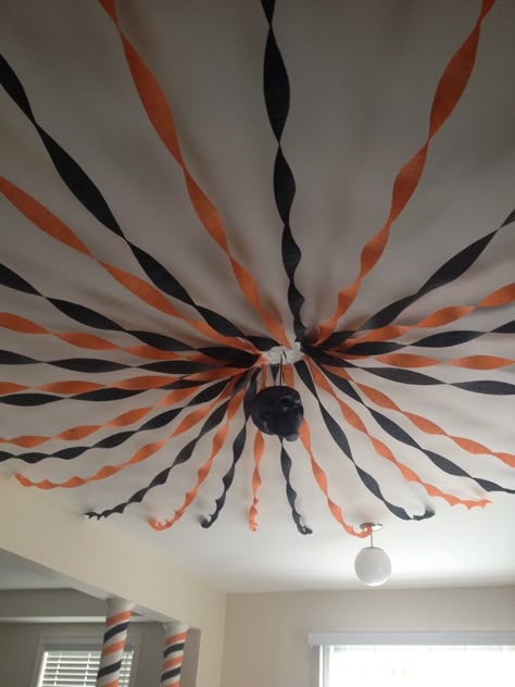 Things To Make For Halloween Party, Streamers Doorway, Halloween Nursing Home Decorations, College Halloween Decorations, Haunted Hoco Theme, Homecoming Halloween Theme, Fall Decor Hanging From Ceiling, Indoor Spooky Halloween Decor, Halloween Decoration Ideas For School