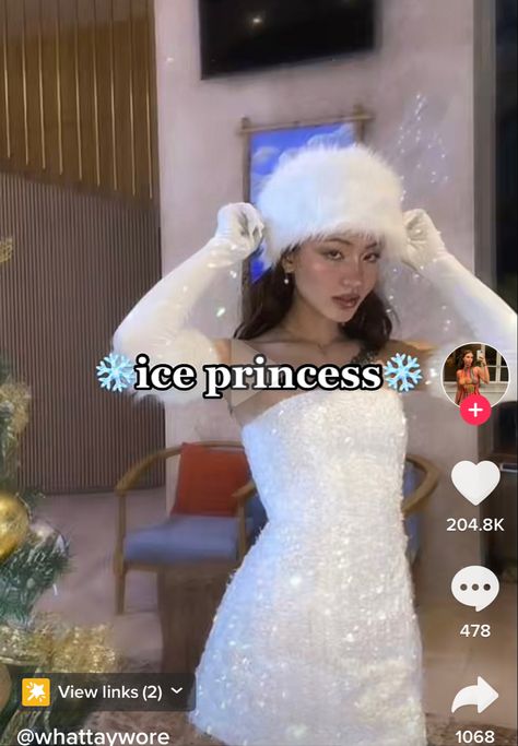 Ice Princess Costume Women, Winter Princess Costume, Icy Halloween Costume, Ice Princess Costume Halloween, Snow Princess Halloween Costume, Winter Witch Costume, Halloween Winter Costume, Snow Costume Women, Snowflake Halloween Costume