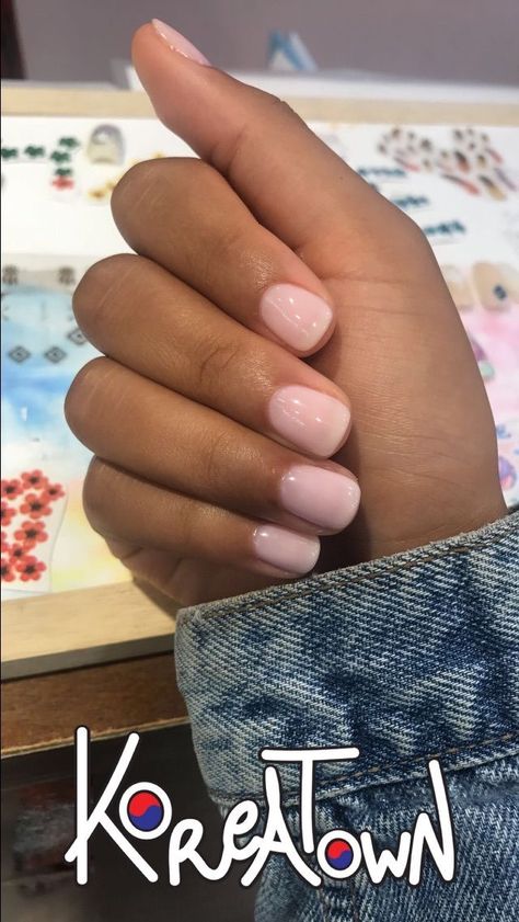 Natural Acrylic Overlay Nails, Nail Colors That Match Everything, Gel Manicure Black Women, Short Classy Nails Dip Powder, Gel Nails Short Natural, Nexgen Nails Colors, Jamaica Nails, Natural Nails Manicure, Overlay Nails