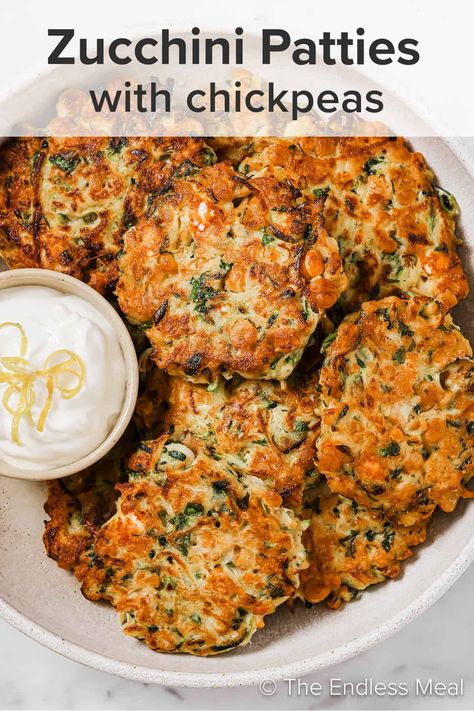 Chickpea Patties Recipes, Chickpea Zucchini Fritters, Zucchini And Chickpeas Recipes, Zucchini And Chickpea Recipes, Zucchini And Chickpeas, Chickpea Zucchini Recipes, Chick Pea Patties, Healthy Patties, Chickpeas Dinner