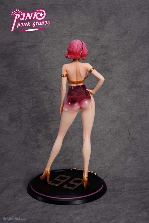 ToyPanic - Toys, figures, collectibles & games in Malaysia Vinsmoke Reiju, Action Figure One Piece, Gold Bra, Pink Studio, Character Statue, One Piece Figure, Tools And Toys, One Piece 1, Resin Statue