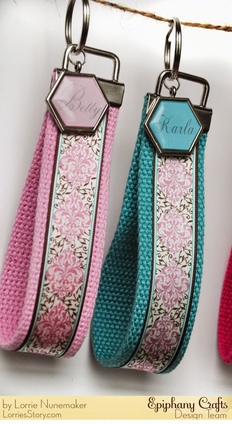 Lorrie's Story: No Sew Wristlet Keychains Sew Wristlet, Handmade Keychains Diy, Key Fobs Diy, Epiphany Crafts, Keychains Diy, Diy Lanyard, The Epiphany, How To Make Leather, Wristlet Keychains