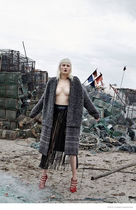 Industrial Style: Maja Salamon by Agata Pospieszynska for Vogue Ukraine | Page 2 | Fashion Gone Rogue Vogue Ukraine, Industrial Photography, Shoot Inspiration, Eclectic Style, Photography Women, Fashion Photoshoot, Fashion Shoot, Model Photography, Fashion Photographer