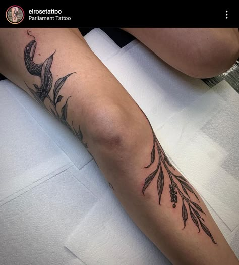 Leaves Around Leg Tattoo, Leaf Tattoo On Leg, Leaf Knee Tattoos Women, Knee Leaf Tattoo, Leaves Leg Tattoo, Foliage Leg Tattoo, Knee Vine Tattoo, Botanical Wrap Tattoo Leg, Leaf Leg Tattoo