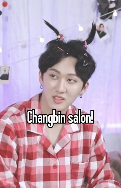 Bald Skz Members, Changbin Hating Jyp, Skz Memeable Face Changbin, Changbin Long Hair, Changbin Aegyo, Changbin Hair, Changbin Curly Hair, Changbin Funny, Changbin Salon