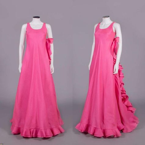 Augusta Auctions on Instagram: "Dazzling in pink! COUTURE DIOR GAZAR EVENING GOWN, PARIS, A/W 1971 🎉 Up for online auction December 6th, 2023 @ 11AM ❄️Holiday Vintage & Couture Sale ❄️ Bellows Falls, VT Hot pink silk gazar evening gown with scoop neck wrap, closure to back left side seam with flat bow under arm and self-edged ruffle continuing down side and around slightly trained hem, similar gown from the same collection owned by Grace Kelly and worn to the Rose Ball in 1971, A/W 1971, label "Christian Dior Paris, Automne-Hiver 1971, Made in France", couture #155705. . . . . . #vintageclothing #augustaauctions #auction #vintagestyle #vintagefashion #vintagefashions #vintageclothes #vintage #augustaauction #vintagefinds #auctions #augustaauctioncompany #vintageclothings #vintageoutfit Pink Couture, Silk Gazar, Couture Dior, Augusta Auctions, Rose Ball, Christian Dior Paris, Dior Paris, Vintage Couture, Bow Flats