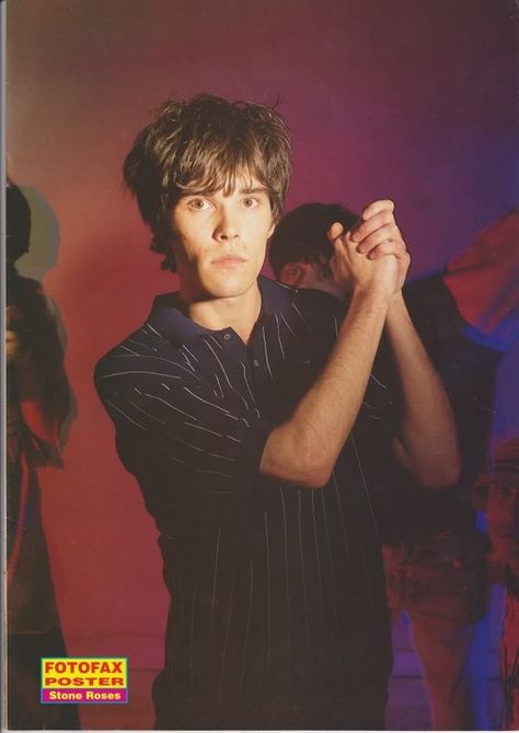 Ian Brown, The Stone Roses Ian Brown, Oscar Hairstyles, Band Photography, Stone Roses, Dads Favorite, Hair Icon, Music Images, Music Fashion, Indie Rock