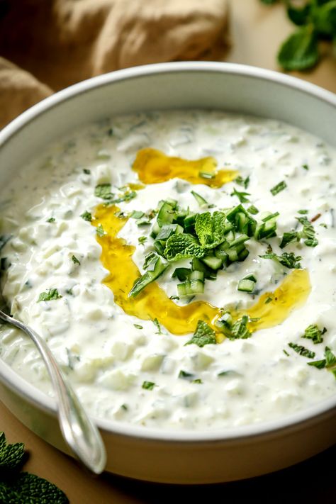 Cacik (Turkish Cucumber Yogurt Sauce) - Crave-Worthy Healthy Syrup, Turkish Yogurt, Greek Tzatziki, Cucumber Yogurt Sauce, Tzatziki Sauce Recipe, Homemade Tzatziki Sauce, Tzatziki Recipes, Cucumber Yogurt, Bulgur Salad