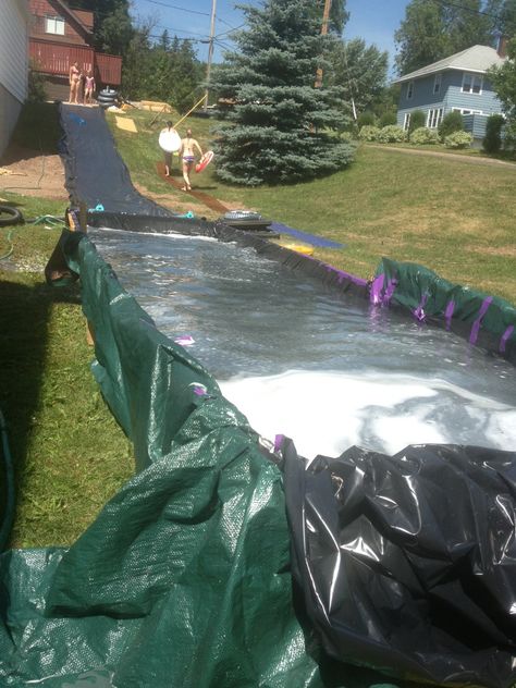 Homemade slip and slide- greatest fun of the summer Jessica lim look at this!! Diy Slip And Slide, Water Slides Backyard, Homemade Slip And Slide, Garden Reference, Slip N Slide, Outside Activities, Water Party, Diy Water, Casa Exterior