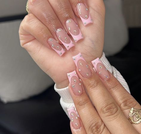 Nails ideas Beginner Nail Designs, Pink Tip Nails, Diy Acrylic Nails, Gel Nails Diy, Girly Acrylic Nails, Casual Nails, Classic Nails, Unique Acrylic Nails, Coffin Nails Designs