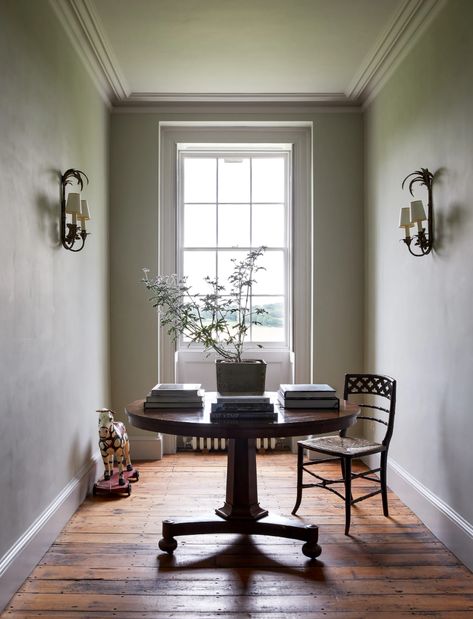 Chinese Lamps, Regency Table, Landscape House, Kitchen Colour Combination, English Country Style, Centre Table, The Home Edit, Uk Photos, Old Kitchen