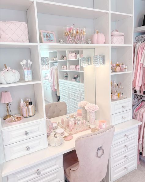 So much has happened since the last time I posted can't wait to share with you all 🥰🎀🩷 #vanity #makeupvanity #closetdesign #closet Vanity Ideas Bedroom Pink, Teen Bedroom Vanity, Pink Dresser Decor, Fashion Themed Bedroom, Athletic Bedroom, Shared Teen Room, Vanity Ideas Aesthetic, Pink Closet Aesthetic, Vanity Inside Closet