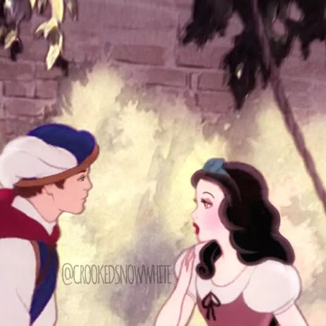 Queen Snow White, Disney Movie Art, Long Flowing Hair, Long Or Short Hair, Hair Details, Snow White Disney, I Love Snow, Beautiful Snow, Flowing Hair