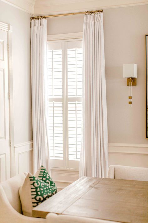 Amazon Affordable Custom Pinch Pleat Curtains - Kinsey Walsh Curtains In Formal Dining Room, Interior Design Curtains & Drapes, Curtain Dos And Dont, White Living Room White Curtains, Dinning Room Drapes Ideas, Best Drapes For Living Room, Affordable Linen Curtains, Tall Living Room Curtains, Amazon White Drapes