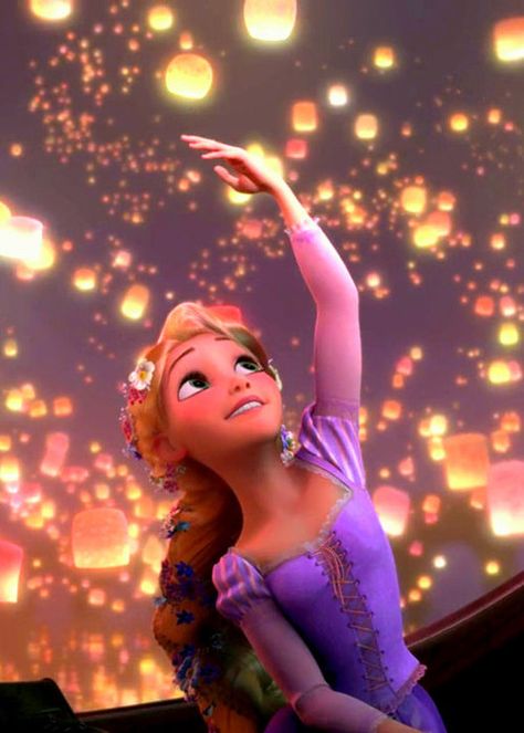 i must go to taiwan next time they have the lantern thing .. so i can take a picture that ATTEMPTS to be as amazing Disney Kızları, Animation Disney, Images Disney, Wallpaper Disney, Karakter Disney, Flynn Rider, Disney Rapunzel, I Saw The Light, Art Disney