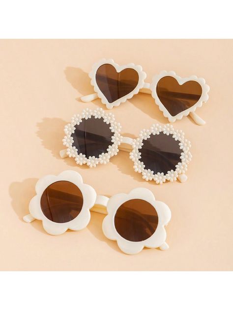 3pcs Different Styles Beige Sunglasses With Floral, Heart, And Daisy DesignsI discovered amazing products on SHEIN.com, come check them out! Margaritas, Beige Sunglasses, Beige Kids, Beige Fashion, Flower Sunglasses, Kids Glasses, Fashion Glasses, Floral Heart, Eyewear Accessories