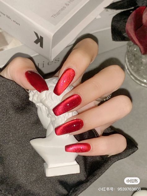 more in telegram Christmas Nails 2023 Red, Red Nails Cat Eye, Red Cat Eye Nails, Red Sparkle Nails, Nails Cat Eye, Nail Polish Red, Red Ombre Nails, Lips Nails, Cruise Nails