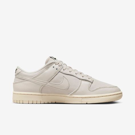 Nike Dunk Low Oatmeal, Nike Oatmeal Dunk Low, Nike Dunk Orewood Brown, Nike Dunk Light Cognac, Nike Dunk Low Light Orewood Brown, Jordan 11 Retro Low, Air Jordan 3 Retro, Air Jordan 12 Retro, Adidas Yeezy Boost 350