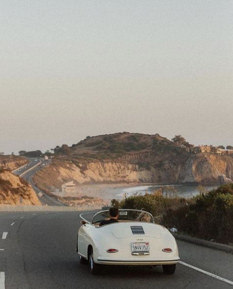 Ali Primrose Wedding, Laguna Beach Wedding Car, JenaVieve Belair Photography Car Poses, Beach Cars, Vintage Porsche, Getaway Car, Classy Cars, Pretty Cars, Car Ride, Retro Cars, Laguna Beach