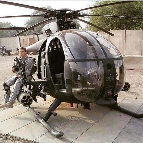 Combat Military Soldiers on Instagram: “Can you name this helicopter? 🤔” 160th Soar, Military Force, Army Aviation, Helicopter Plane, Airbus Helicopters, Army Ranger, Military Special Forces, Army Rangers, Military Technology