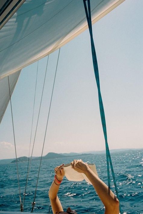 Mediterranean Sailing Aesthetic, Vintage Sailing Aesthetic, Sail Aesthetic, Boat Life Aesthetic, Sardinia Aesthetic, Corsica Aesthetic, Travel Aesthetic Adventure, Travelling Aesthetic, Sailing Pictures