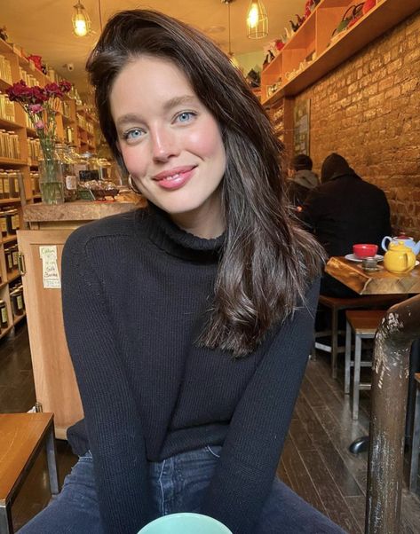 Emily Didonato Instagram, Sunday Tea, Emily Didonato, Portrait Photography Women, American Model, Brunette Woman, Haircut And Color, Bridal Beauty, Photography Women