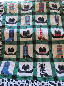 Cowboy Hat Quilt Block Pattern, Cowboy Boot Quilt Pattern Free, Shirts To Make, Cowboy Quilt, Rag Quilts, Hat Bands, Quilt Wall, Black And Black, Quilt Squares