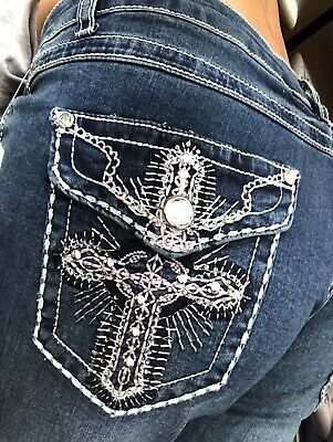 Apt. 9 Women’s Mid Rise Winged Cross Pocket Bootcut Jeans Size 14 (35 X 32) NEW | eBay Jeans With Diamonds, Diamond Jeans, Bling Denim, Bling Jeans, Bling Fashion, Flair Jeans, Boot Bling, Cute Jeans, 2000s Fashion Outfits