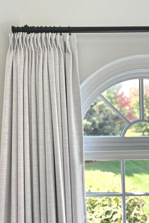 Linen Drapes Living Room, Farmhouse Curtains Living Room, Curtains For Arched Windows, Curtain Ideas For Living Room, Modern Farmhouse Curtains, Living Room Curtain Ideas, Room Curtain Ideas, Arched Window Treatments, Living Room Curtain