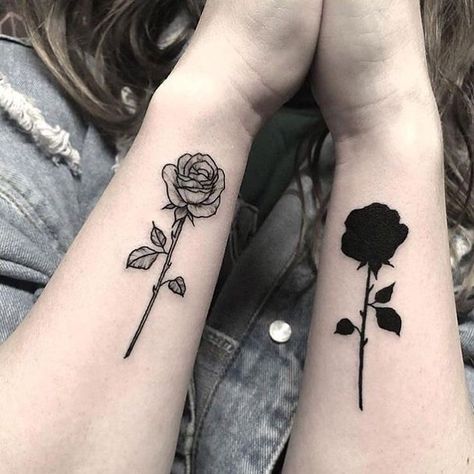 Tatuaje Cover Up, 16 Tattoo, Blue Rose Tattoos, Black Rose Tattoos, Tattoo Magazine, Foot Tattoos For Women, Tattoos For Women Flowers, Petite Tattoos, Inspiration Tattoos