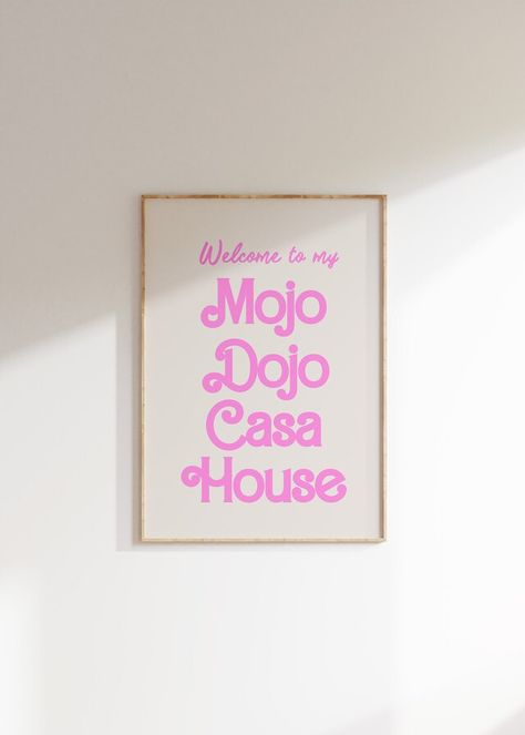 PolastriClub - Etsy Switzerland Chill Basement, Mojo Dojo Casa House, Barbie Poster, House Barbie, Winter Display, College Apartments, College House, Print Aesthetic, College Apartment Decor