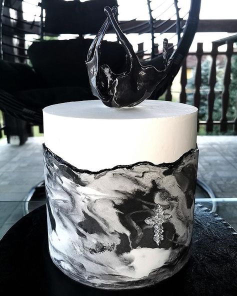 Black And White Marble Cake, Black And White Cake, Cake Design For Men, Abstract Decoration, White Birthday Cakes, White Cake Recipe, White Cakes, Elegant Birthday Cakes, Creative Cake Decorating