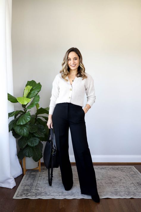 Workwear Fall Capsule Wardrobe - Pumps & Push Ups Women’s Winter Business Attire, Cold Day Office Outfit, Office Outfits Women Fall, Counselor Outfits, Weekend Outfits For Women, Interview Outfit Women, Casual Neutral Outfits, Working Wardrobe, Workwear Capsule Wardrobe