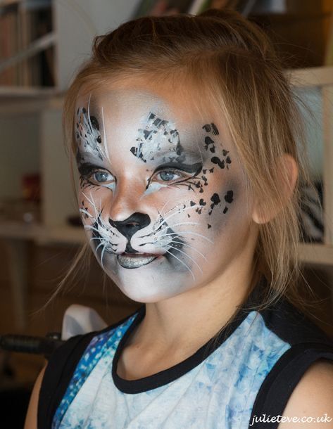 Face Paint Cat, Cat Face Painting, Leopard Face Paint, Zombie Face Paint, Kitty Face Paint, Animal Face Paintings, Leopard Face, Face Painting Easy, Kids Face Paint