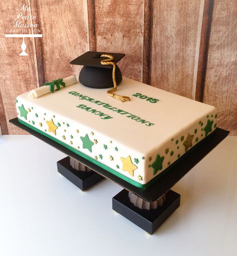 Gold and green fondant rectangle rectangular graduation sheet cake with stars, mortarboard cap and scroll diploma Rectangular Graduation Cake, Green Graduation Cakes, Sheet Cake Graduation Cakes, Green And Gold Graduation Cake, Graduation Cake Sheet, Rectangle Graduation Cake, Graduation Square Cake, Graduation Sheet Cake Ideas, Costco Sheet Cake