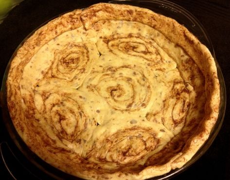 Cinnamon Roll Crust, Cinnamon Pie, Easy Pie Crust, Apple Streusel, Caramel Apple Pie, Cinnamon Recipes, Easy Pie, Eat Seasonal, Creative Desserts