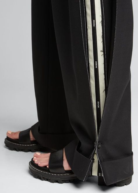 Deconstructed, stylish Monse trousers design … #trousers #pants #black #deconstruction Design Trousers, Ropa Upcycling, Adaptive Clothing, Trousers Pants, Trend Forecasting, Look At You, Bergdorf Goodman, Pants Black, Fashion Details