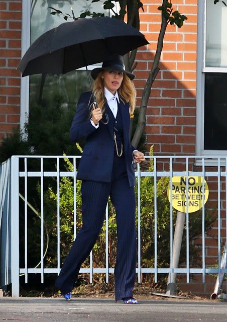 Lemon GreenTea: A Simple Favor: Best Looks from Blake Lively and A... A Simple Favor Outfits, Blake Lively Outfits, A Simple Favor, Mode Gossip Girl, Simple Favor, Blake Lively Style, Looks Pinterest, Anna Kendrick, Woman Suit Fashion