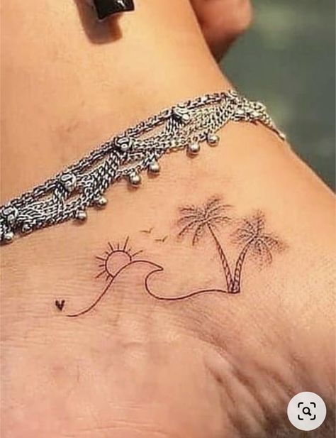 Tattoo Designs Drawings, Small Foot Tattoos, Tattoo Artist Tattoo, Ankle Tattoos For Women, Palm Tattoos, Foot Tattoos For Women, Palm Tree Tattoo, Inspiration Tattoos, Beach Tattoo